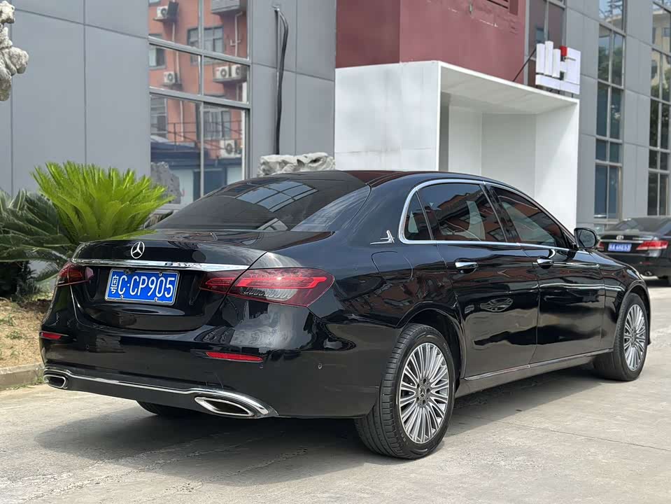 Mercedes-Benz E-class Mercedes-Benz E-class