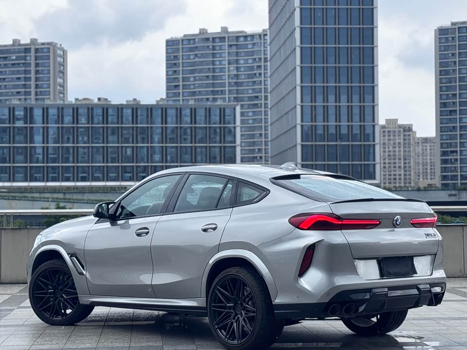BMW X6 M