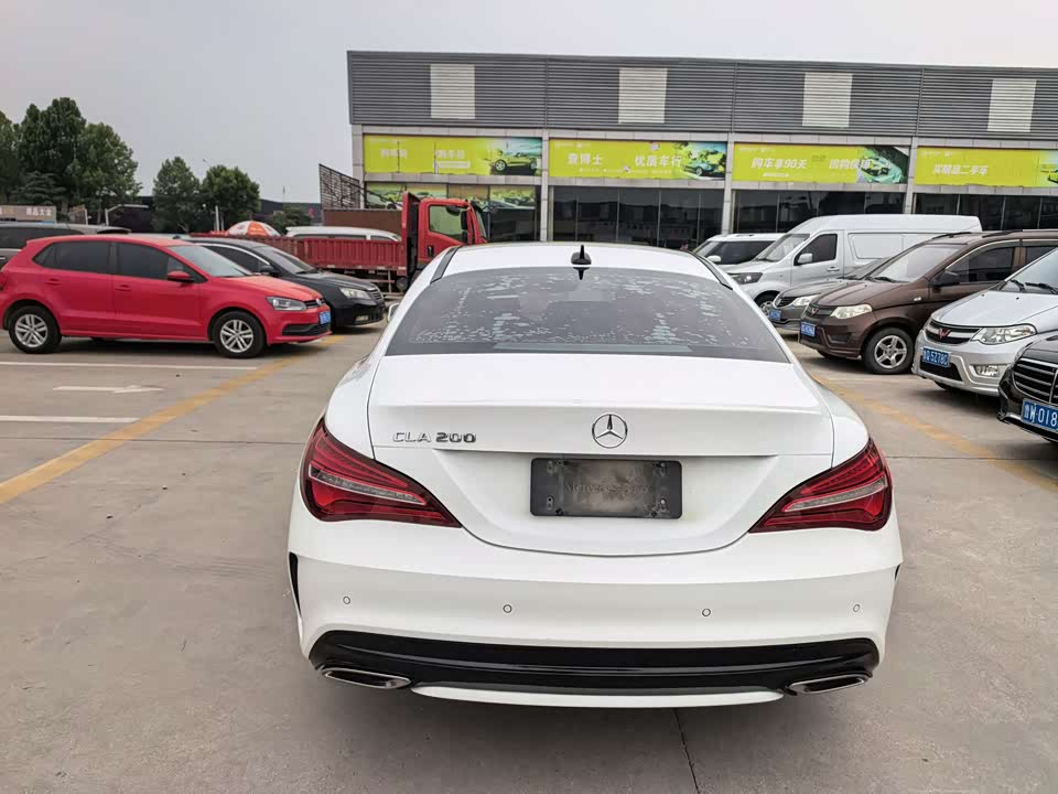 Mercedes-Benz CLA