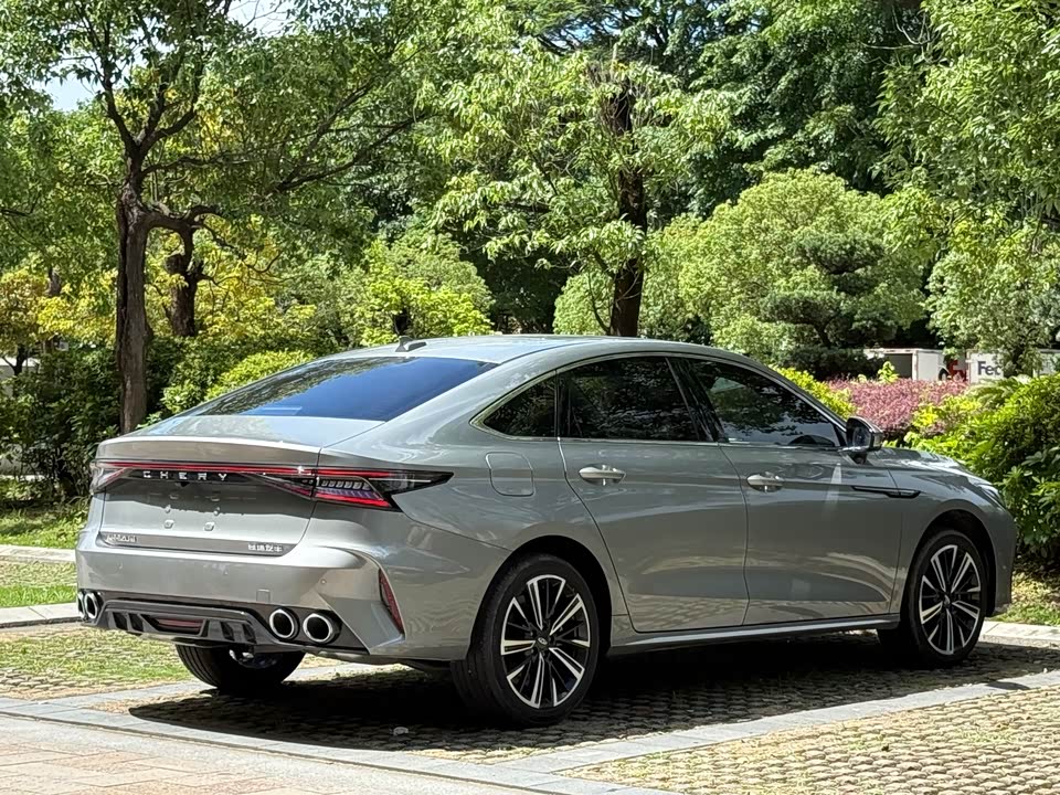 Chery Arrizo 8