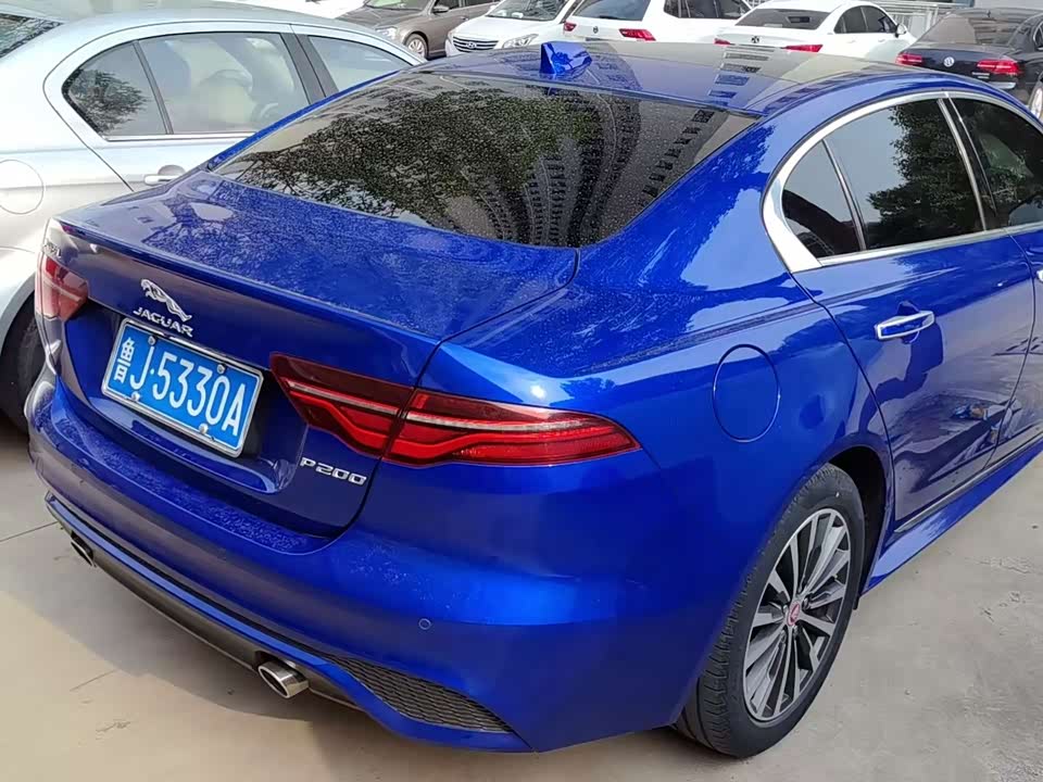 Jaguar XEL Jaguar XEL