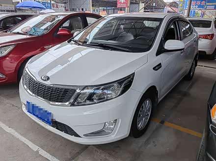 赣州二手起亚 起亚k2 2012款 三厢 1.4l mt gls纪念版