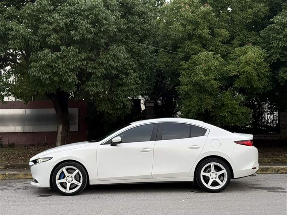 Mazda 3 Angkesaila Mazda 3 Angkesaila