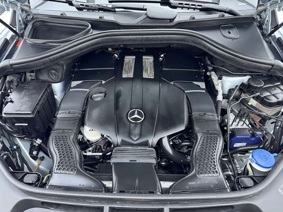 Mercedes-Benz GLE Mercedes-Benz GLE