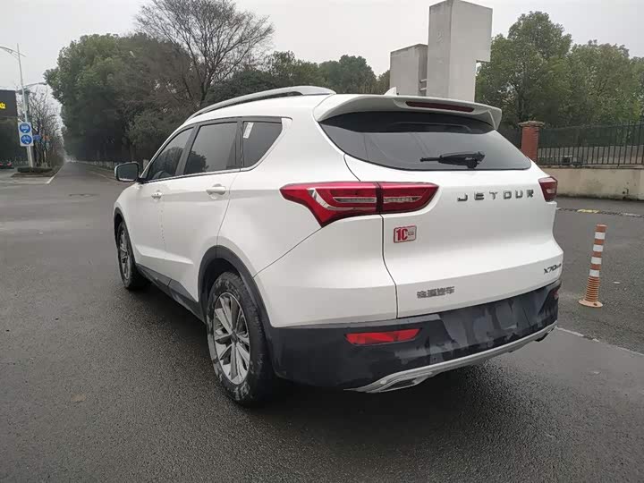 捷途x70 2018款 1.5t 自动悦行版