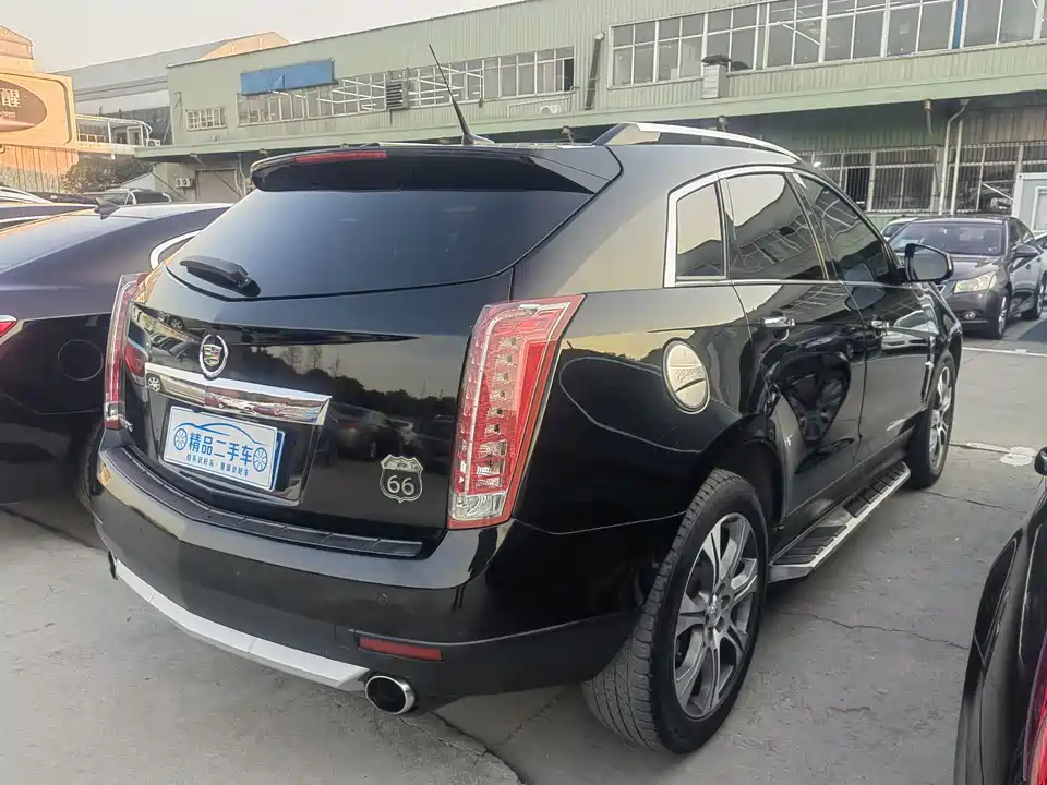 Cadillac SRX