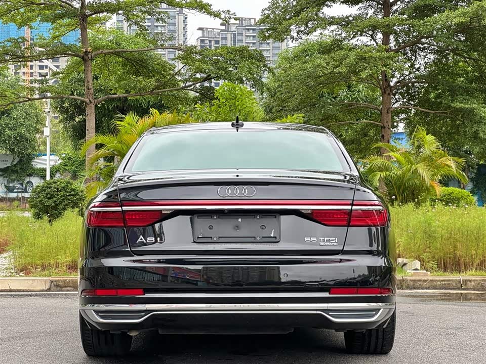 Audi A8 Audi A8