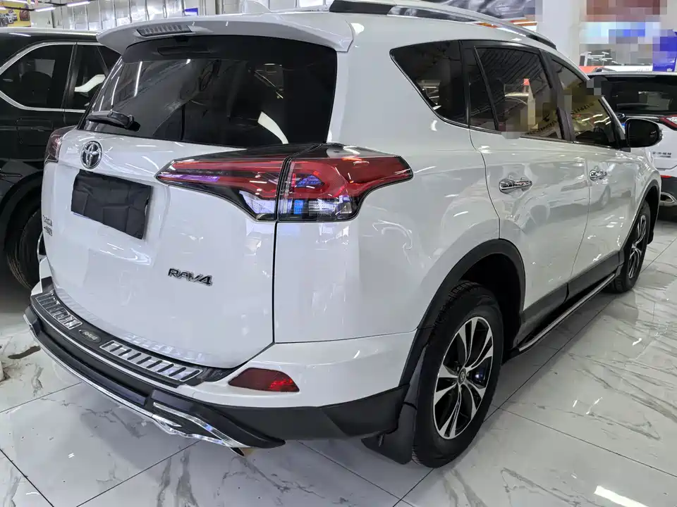 Toyota RAV4 Rongfang