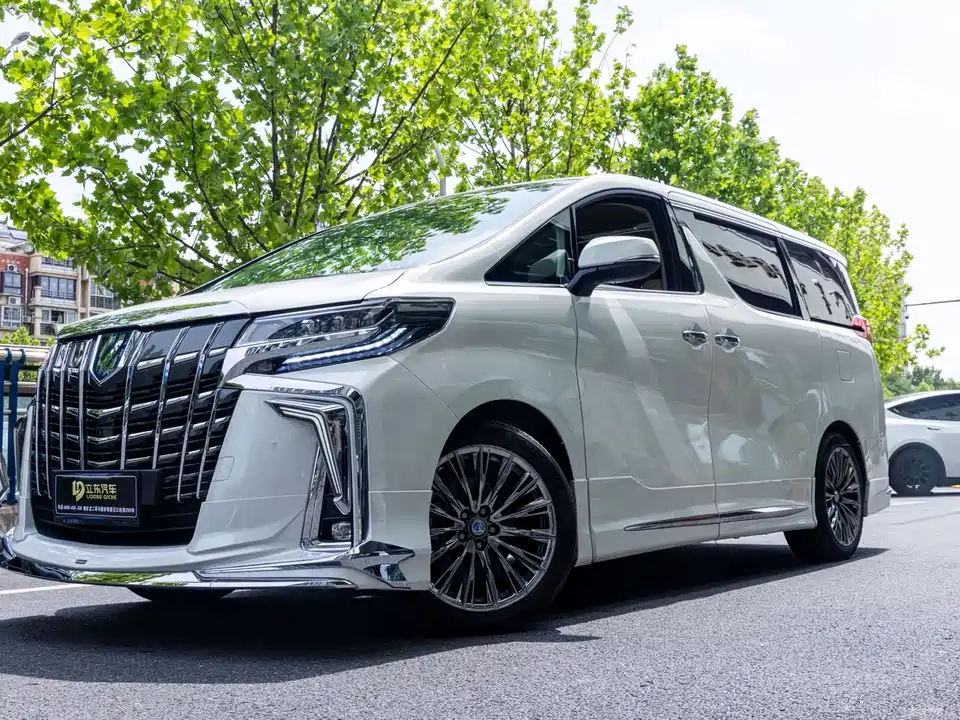 Toyota Elfa Toyota Elfa