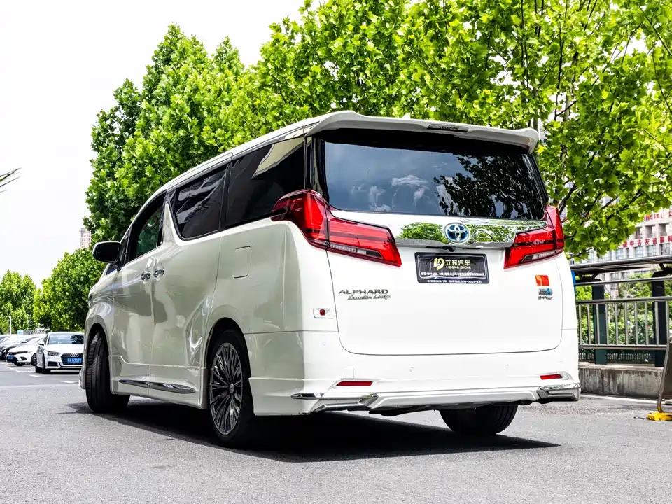 Toyota Elfa Toyota Elfa