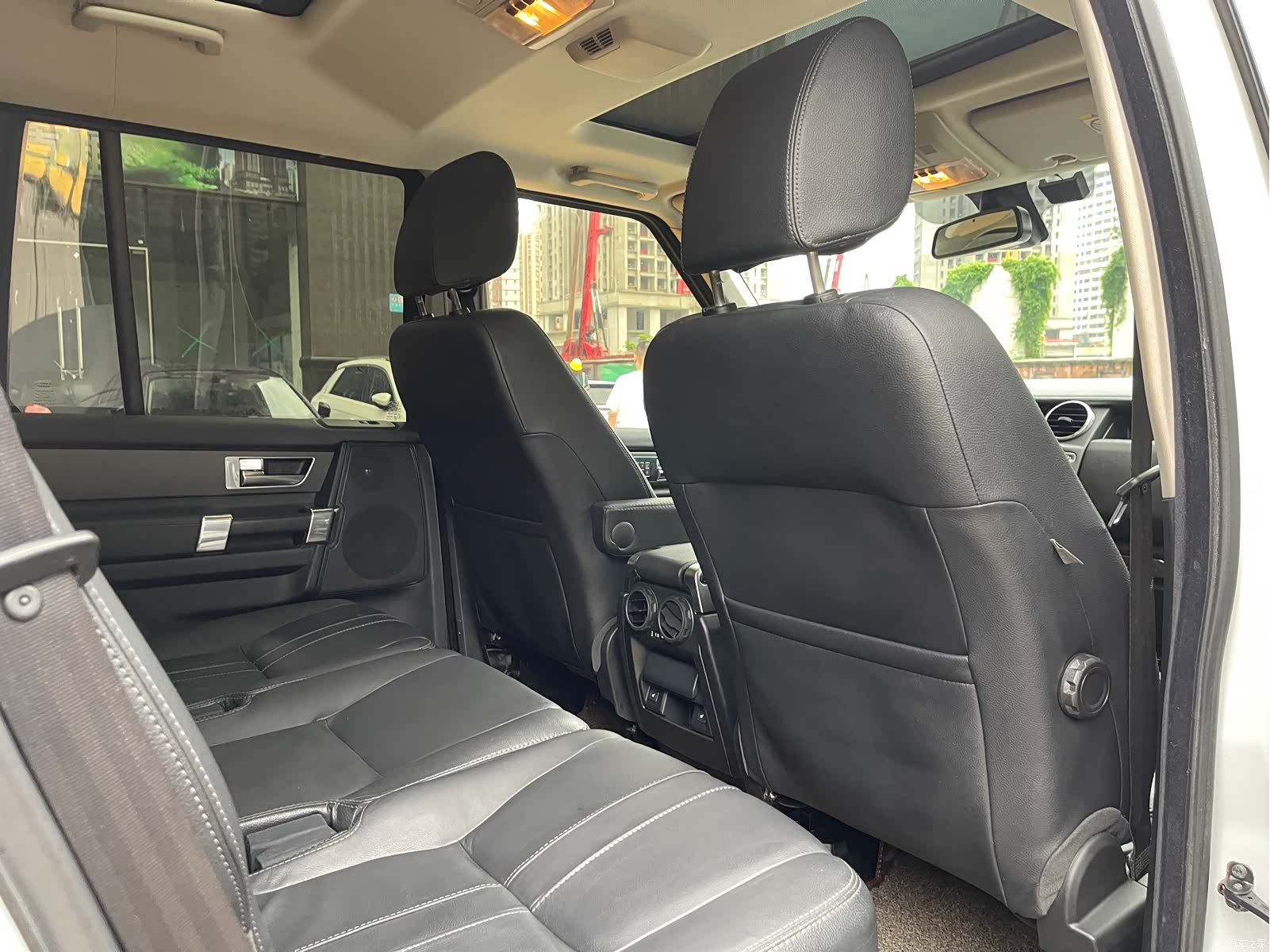 Land Rover Discovery, 2014 7