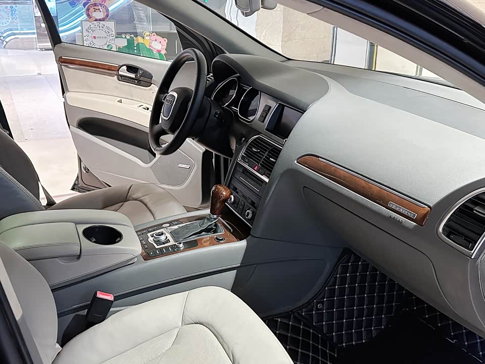 Audi Q7 Audi Q7