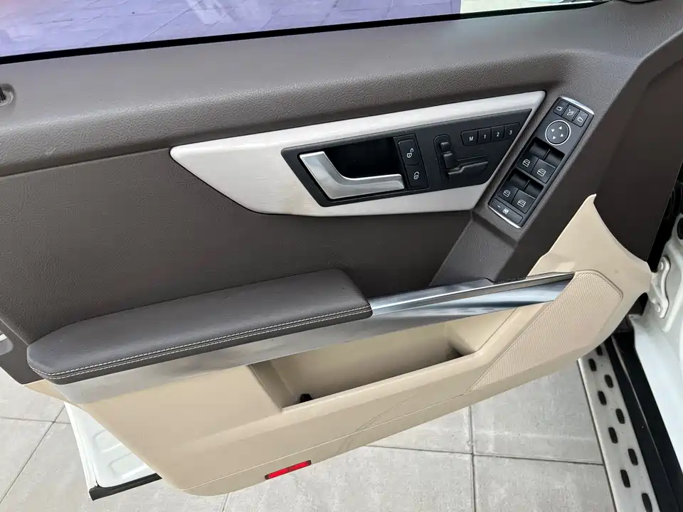 Mercedes-Benz GLK class