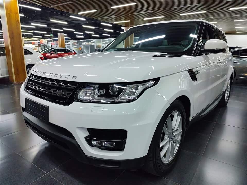 Land Rover Range Rover Sport Land Rover Range Rover Sport
