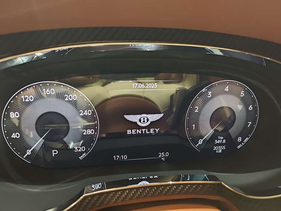 Bentley Tim Yue Bentley Tim Yue