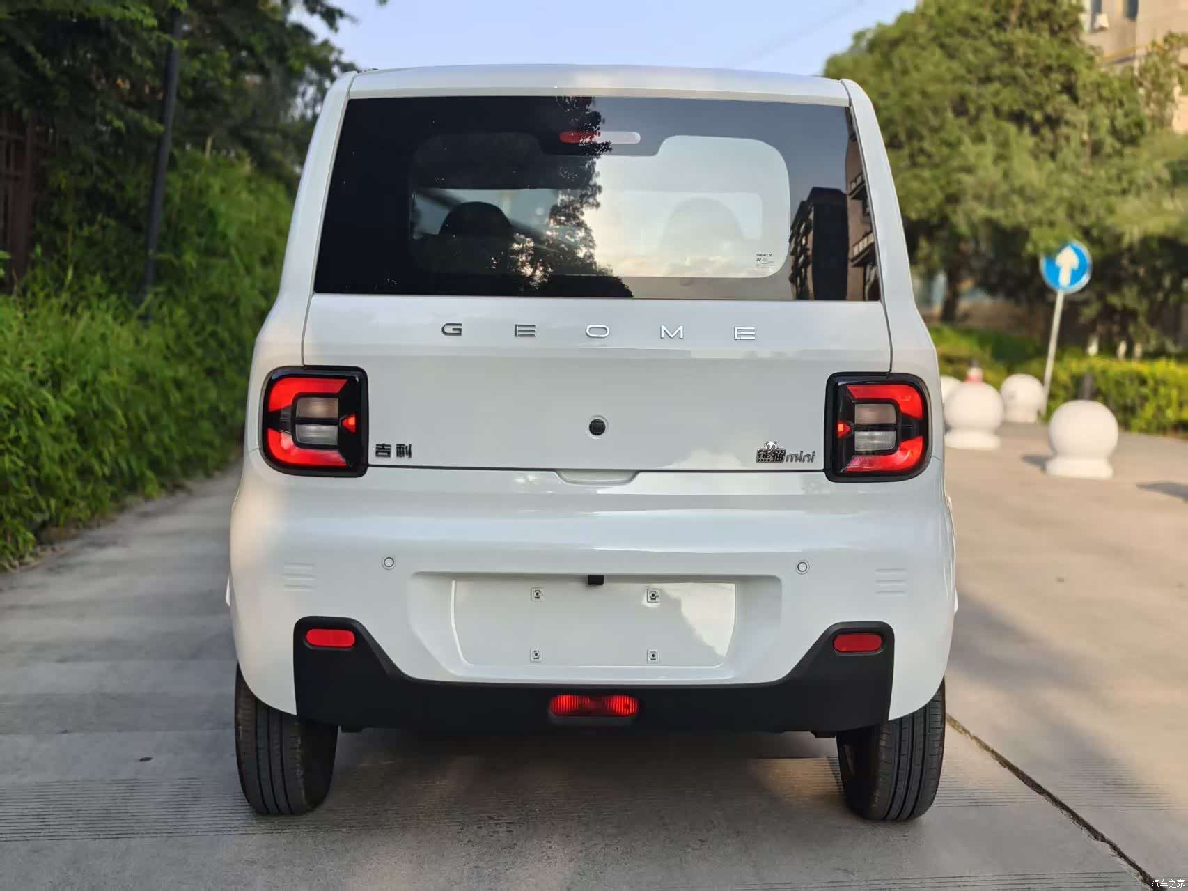 Geely Panda, 2024 все фото
