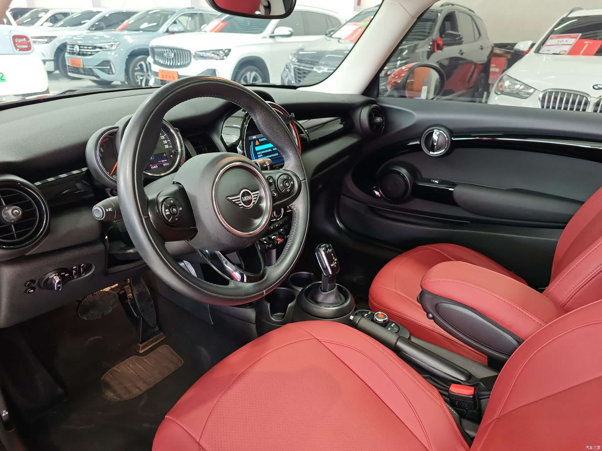 Mini ONE, 2018 8