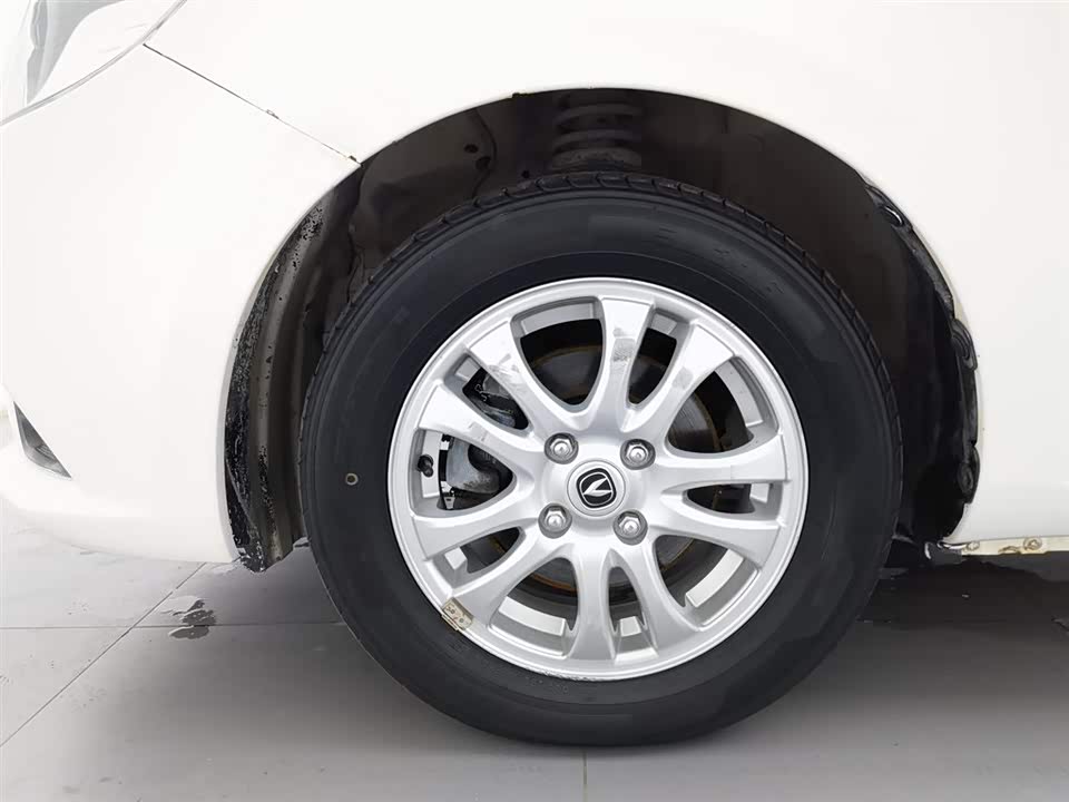 Changan Yuexiang V3