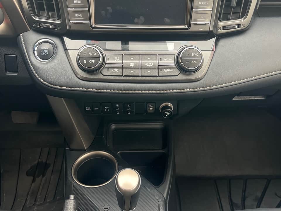 Toyota RAV4 Rongfang