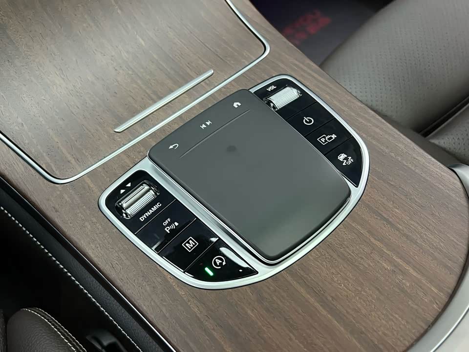 Mercedes-Benz GLC Mercedes-Benz GLC