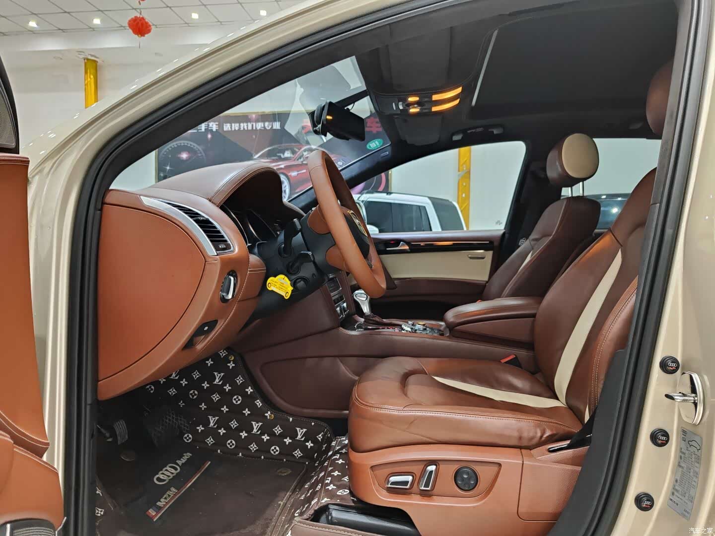 Audi Q7, 2012 15