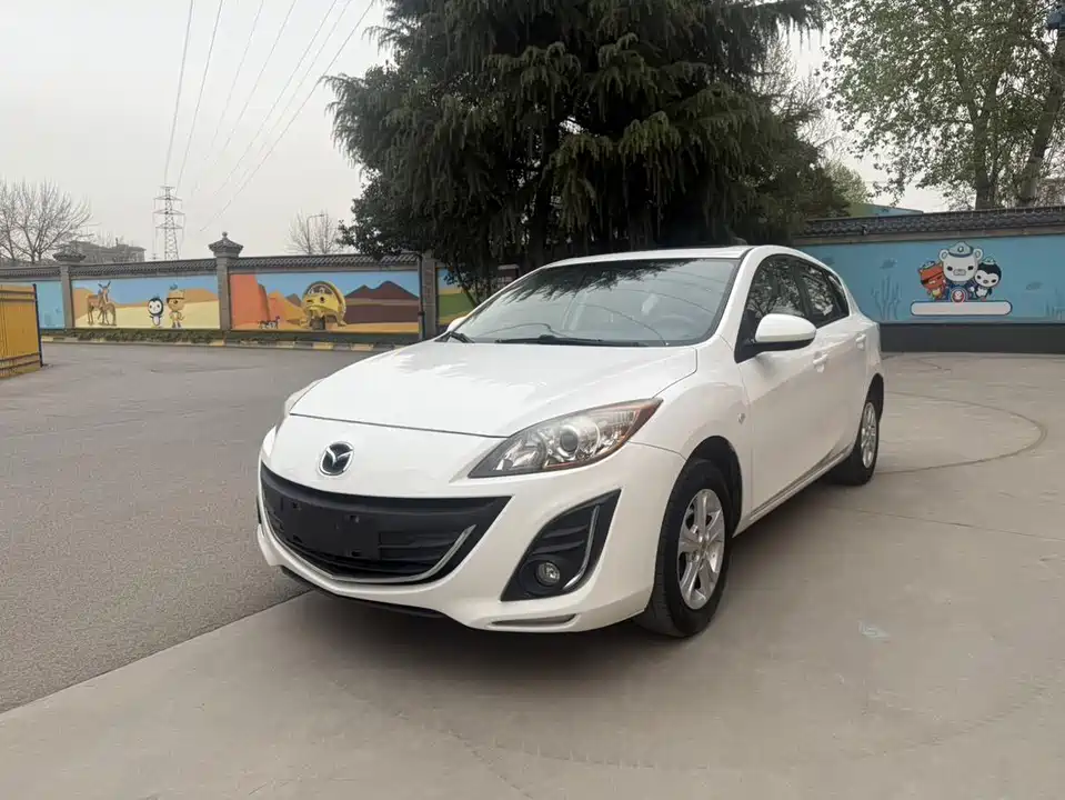 Mazda 3 star Cheng