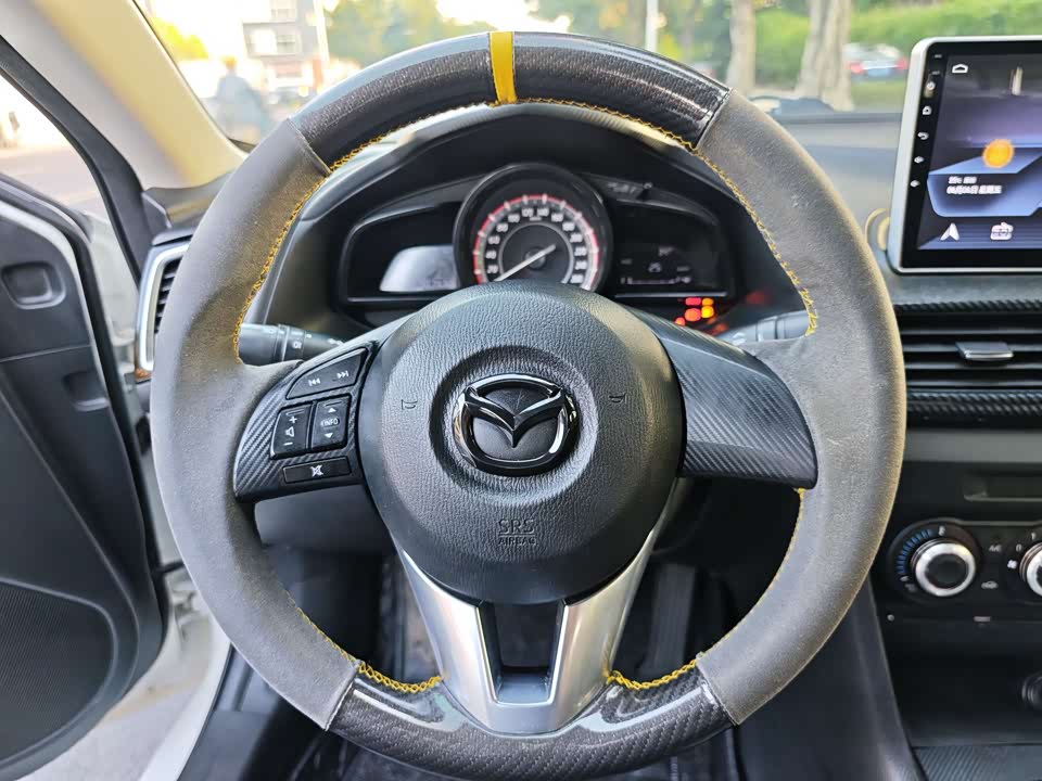 Mazda 3 Angkesaila Mazda 3 Angkesaila