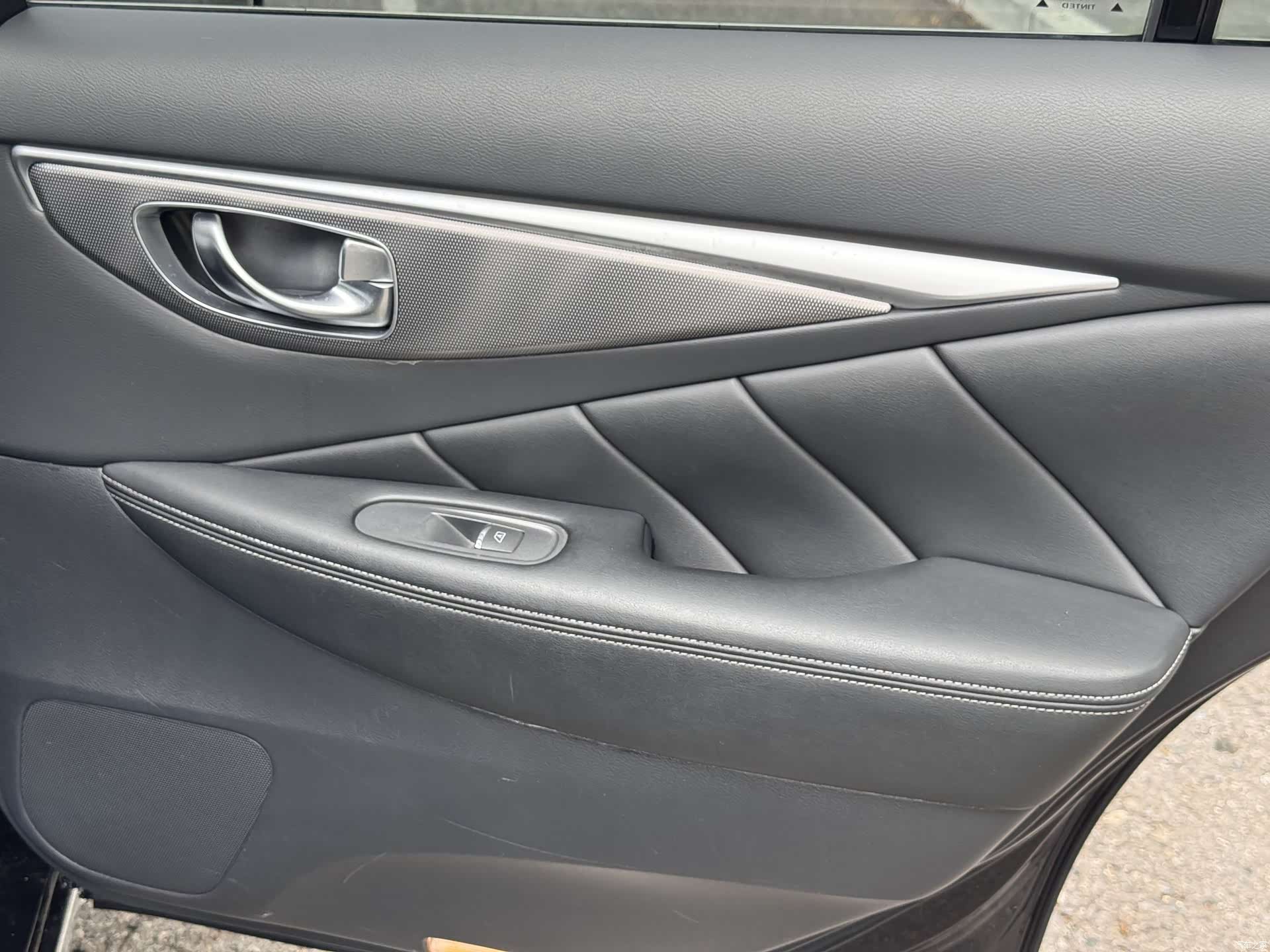 Infiniti Q50L, 2017 18
