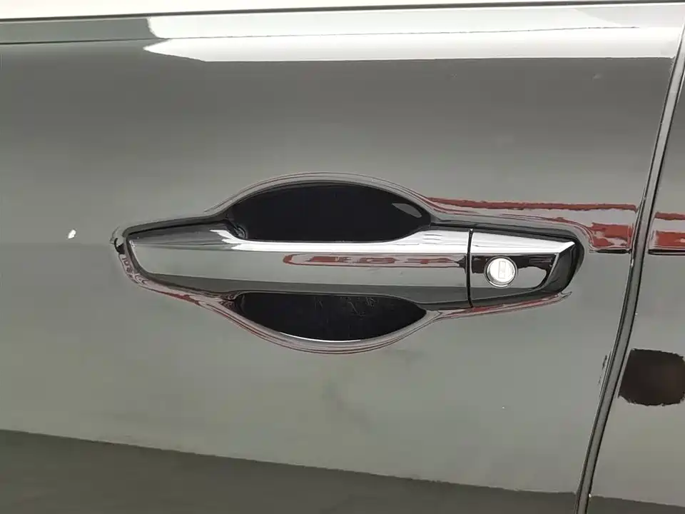 Honda UR-V Honda UR-V
