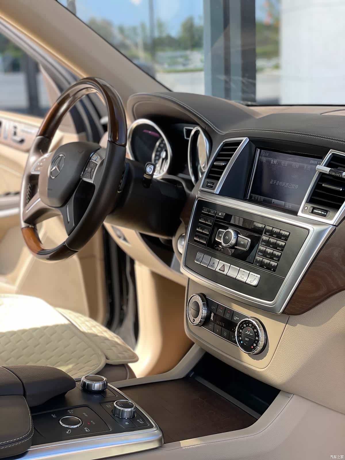 Mercedes-Benz GL-Class, 2013 15