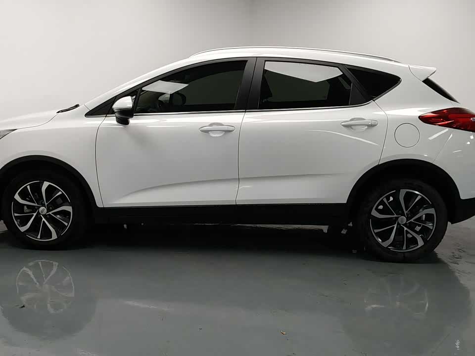 Geely Emgrand GS