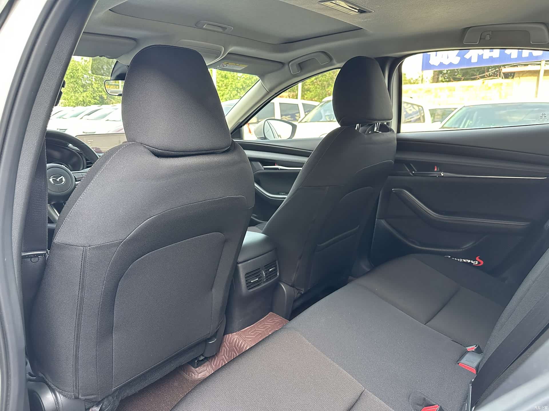 Mazda Mazda3, 2022 6
