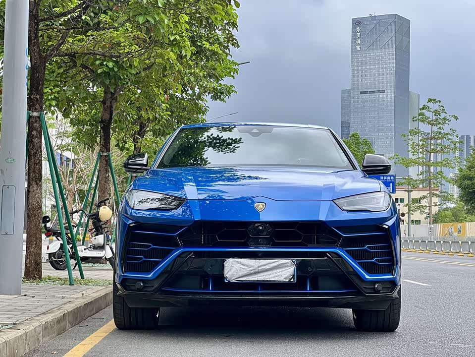 Lamborghini Urus