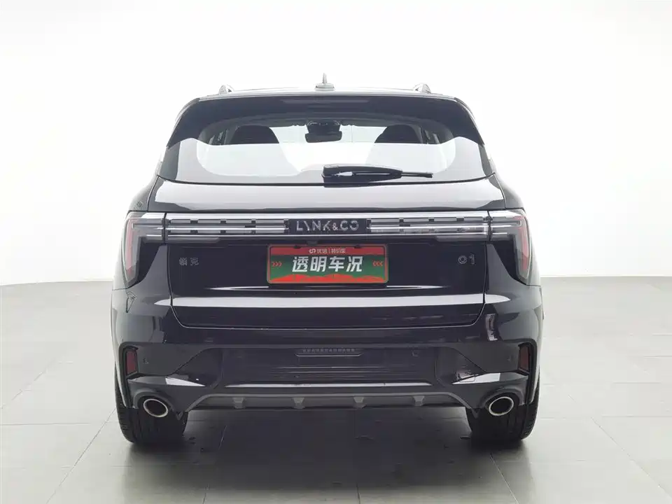 Lynk & Co 01