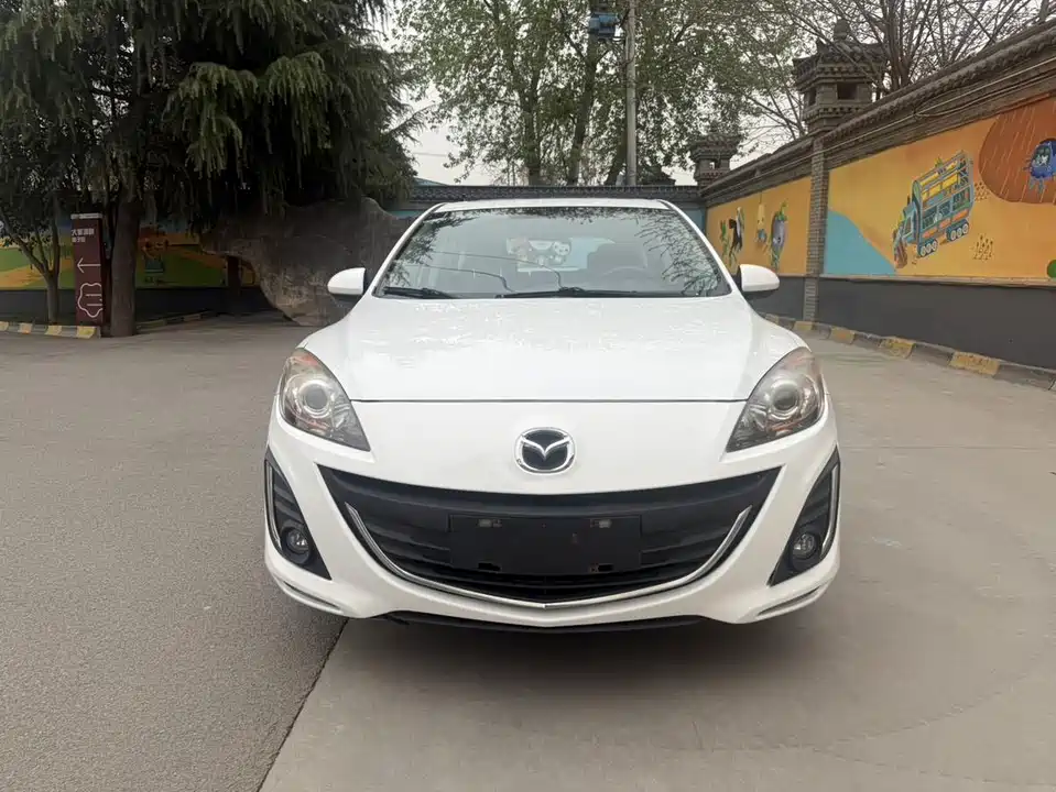 Mazda 3 star Cheng