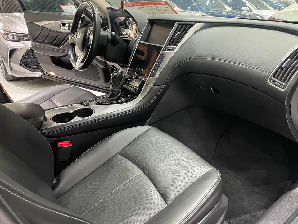 Infiniti Q50L Infiniti Q50L