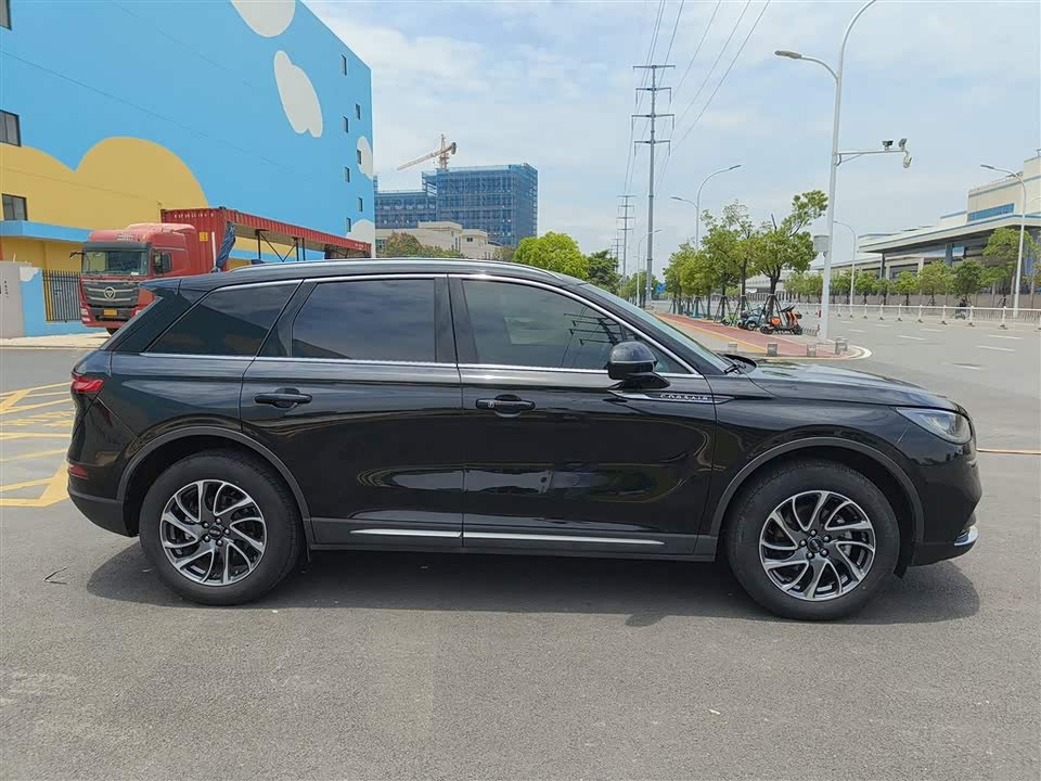 Lincoln Adventurer Lincoln Adventurer
