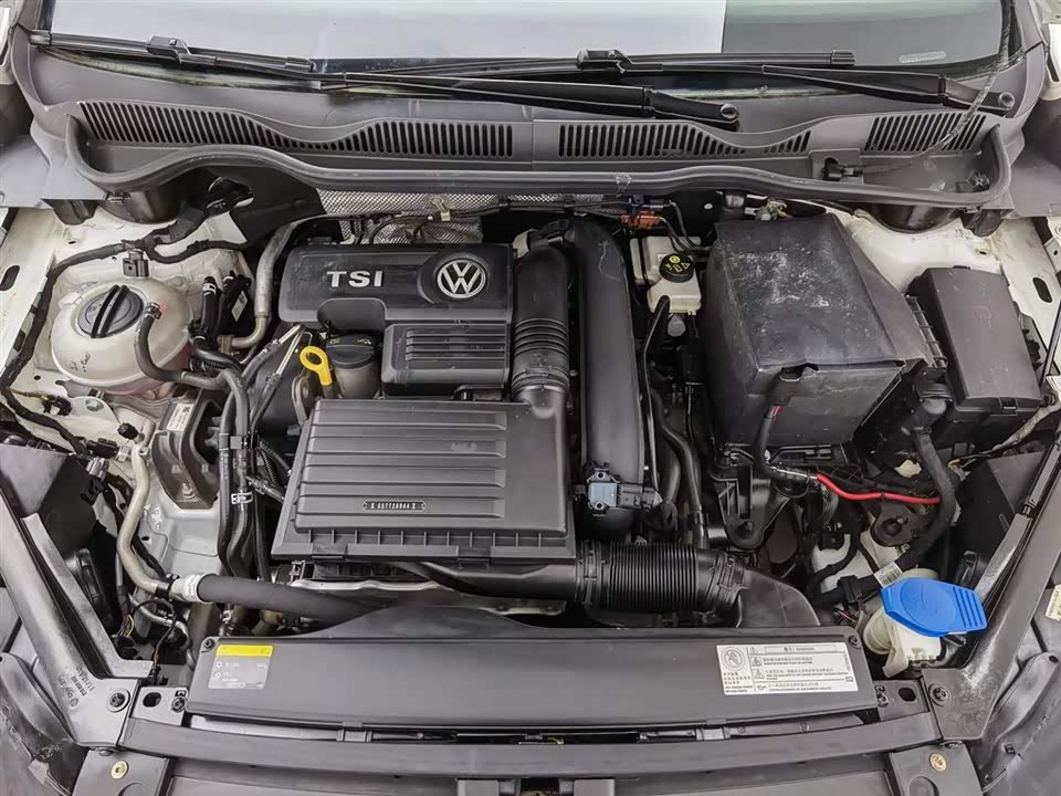 Volkswagen Golf*Jiayu Volkswagen Golf*Jiayu