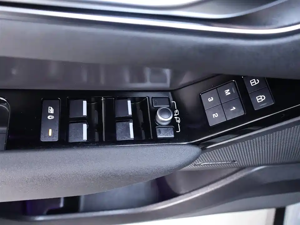 Land Rover Range Rover Star Pulse