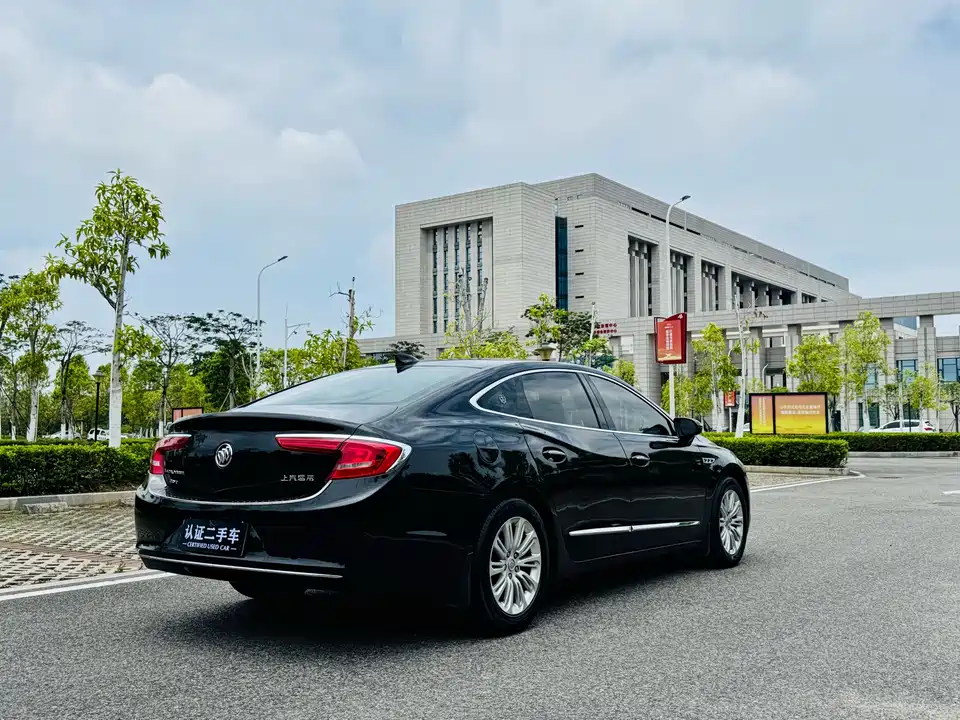 Buick Lacrosse