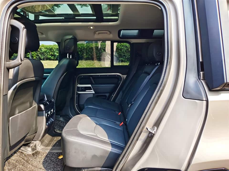 Land Rover guard Land Rover guard