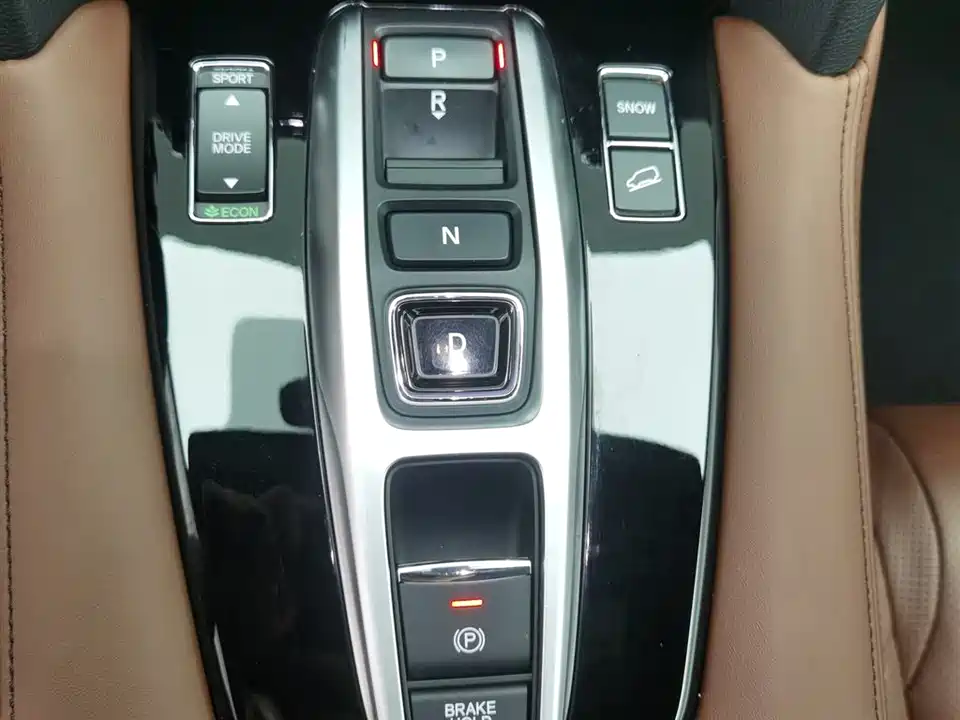 Honda UR-V Honda UR-V
