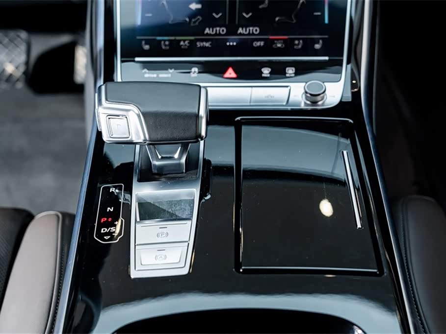 Audi A8 Audi A8
