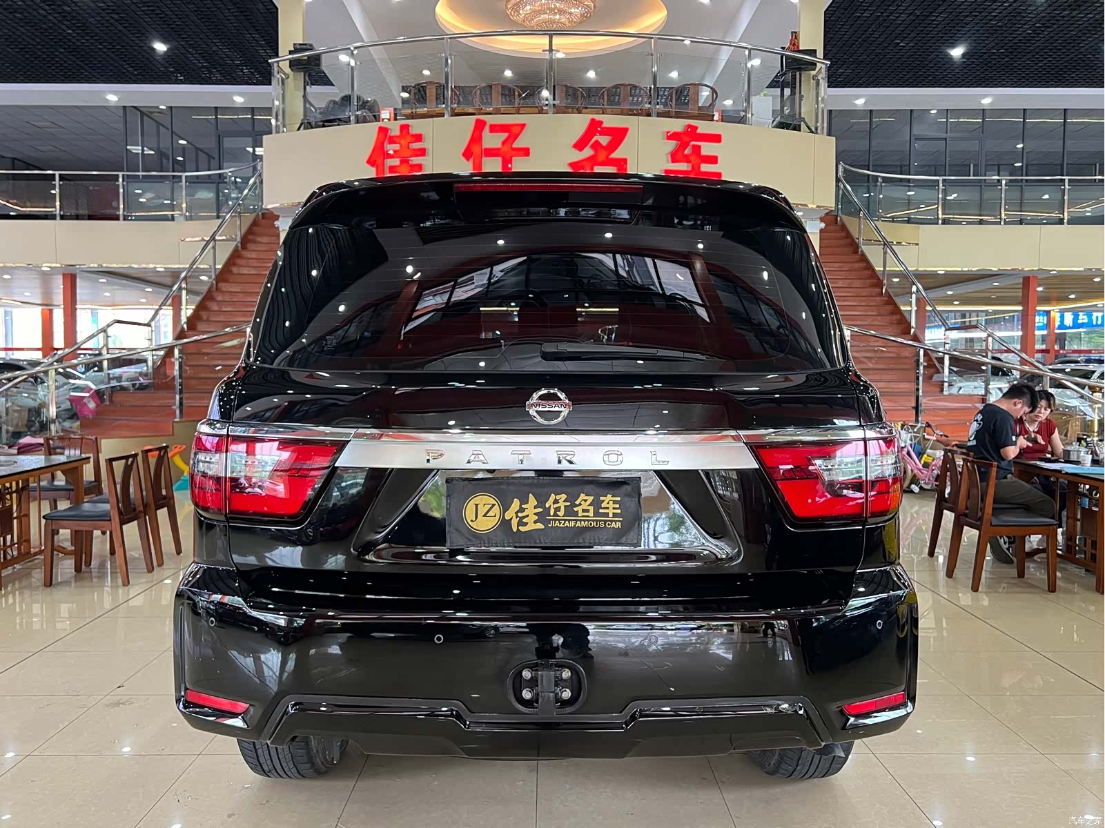 Nissan Patrol, 2020 4