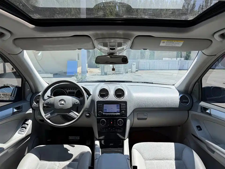 Mercedes-Benz M class