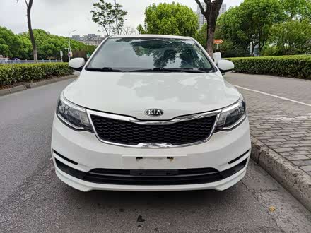 起亚k2 2015款 三厢 1.4l at gls