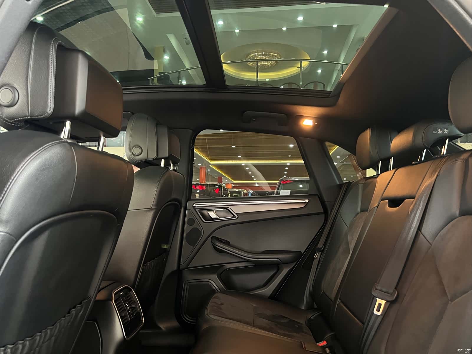 Porsche Macan, 2020 15