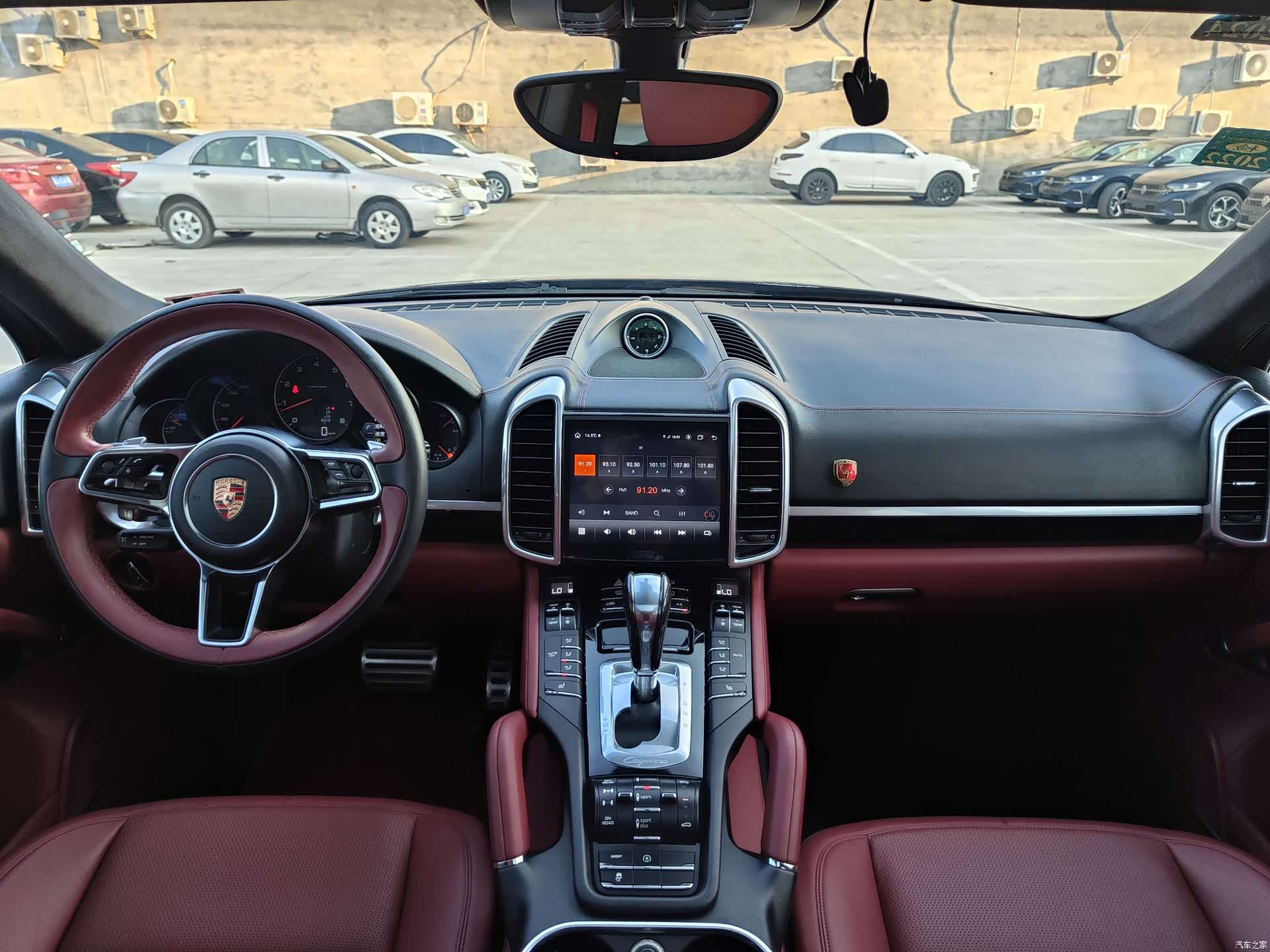 Porsche Cayenne, 2016 12
