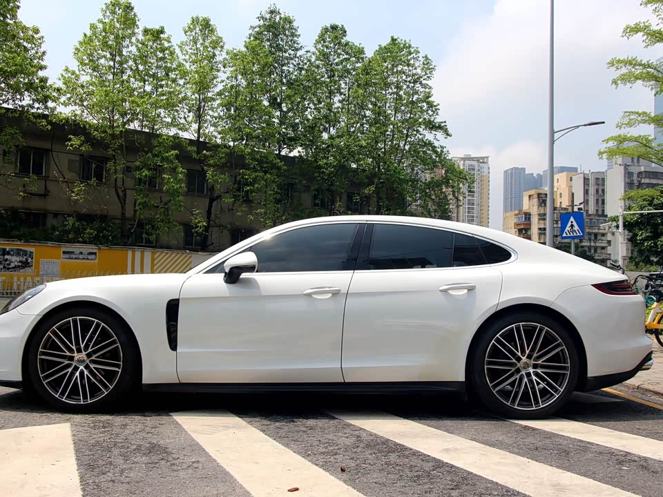 Porsche Panamera Porsche Panamera