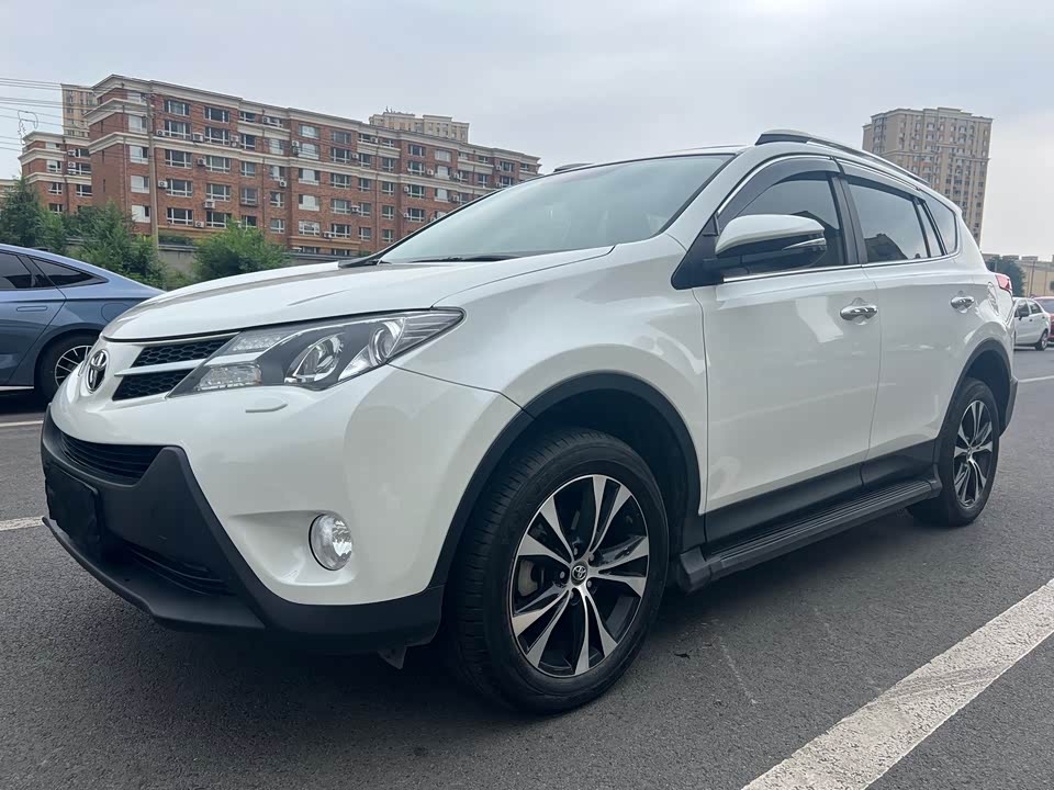 Toyota RAV4 Rongfang